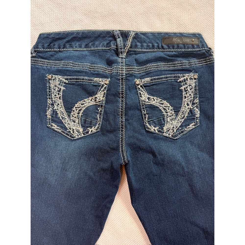 ARIYA JEANS Dark Wash Embroidered Skinny Jeans – Size 7/8 Regular
